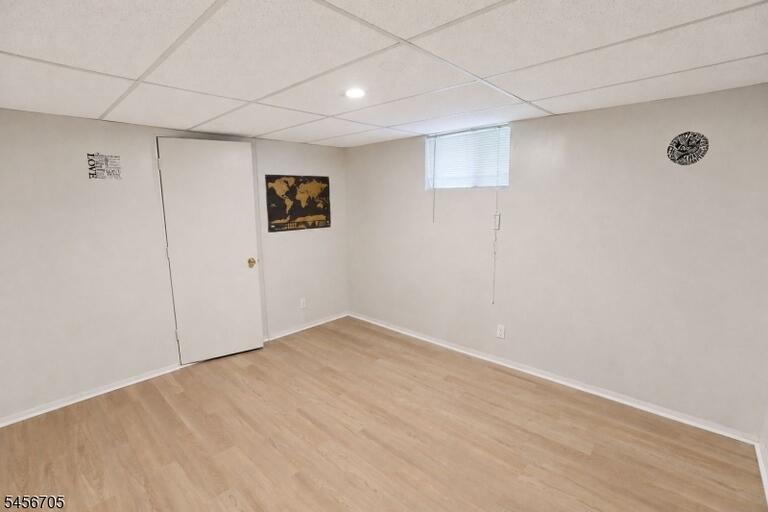 Property listing MLS 4049304 photo 24