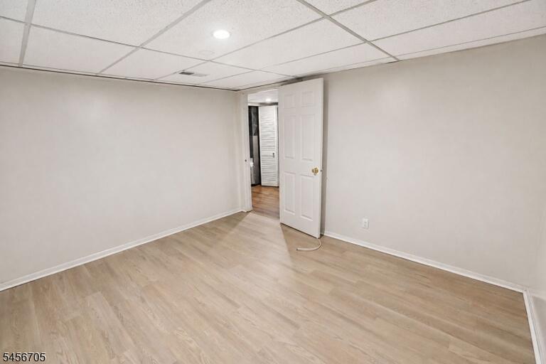 Property listing MLS 4049304 photo 25