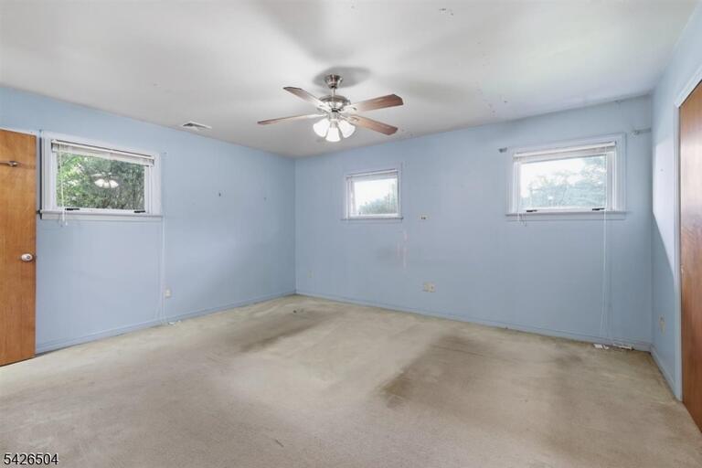Property listing MLS 4049325 photo 20