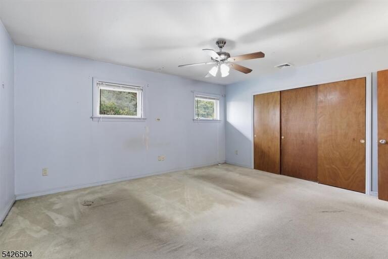 Property listing MLS 4049325 photo 23