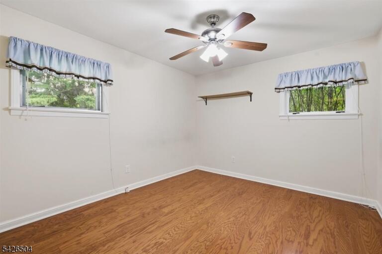 Property listing MLS 4049325 photo 25