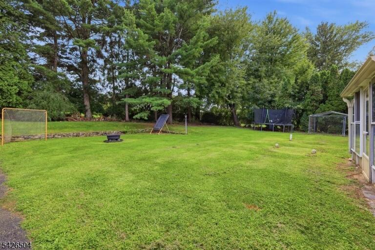 Property listing MLS 4049325 photo 34