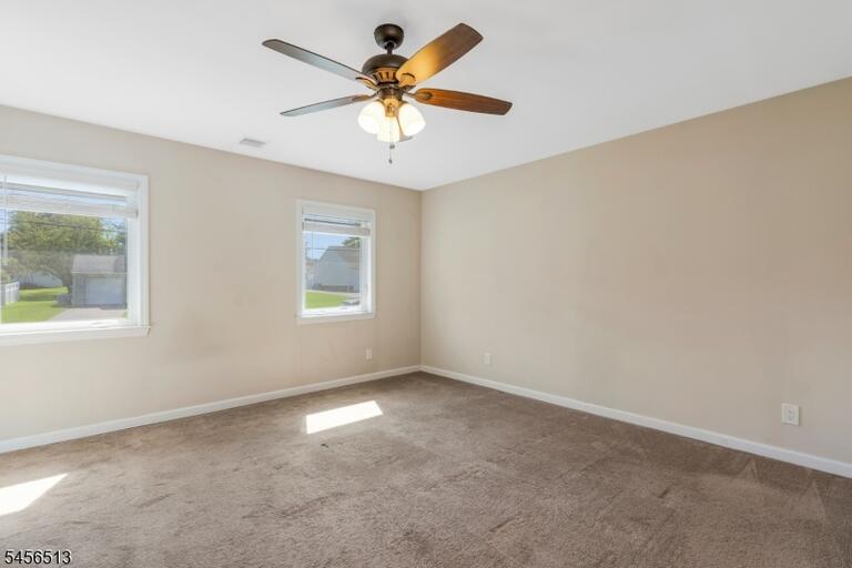 Property listing MLS 4049329 photo 14