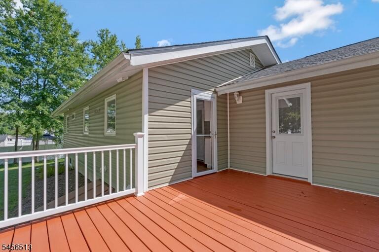 Property listing MLS 4049329 photo 31