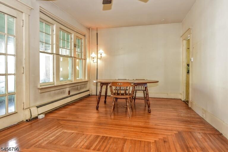 Property listing MLS 4049381 photo 8