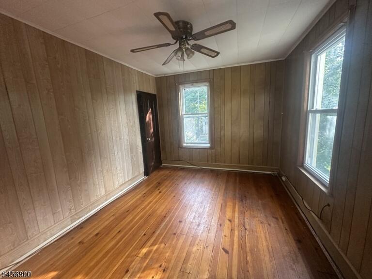 Property listing MLS 4049382 photo 5