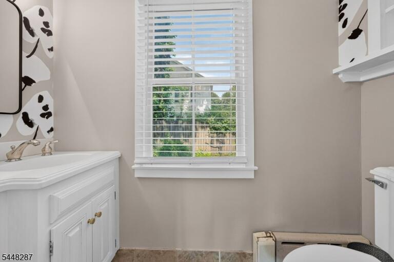 Property listing MLS 4049513 photo 14
