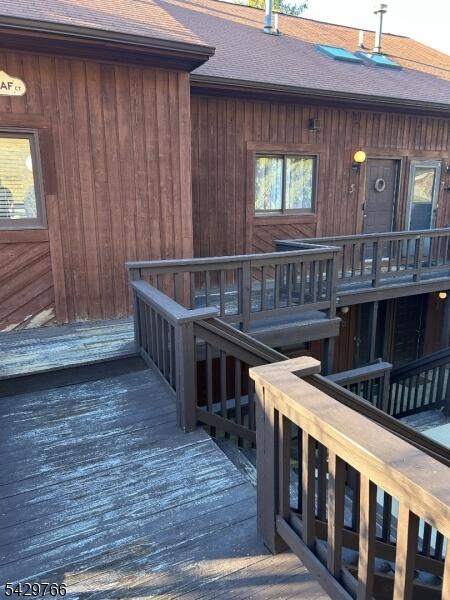 Property listing MLS 4049518 photo 1