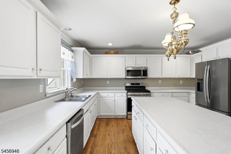 Property listing MLS 4049522 photo 21