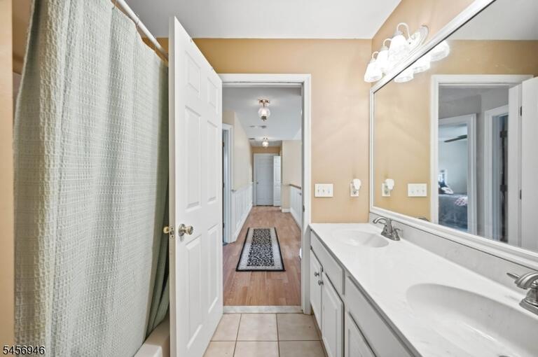 Property listing MLS 4049522 photo 28