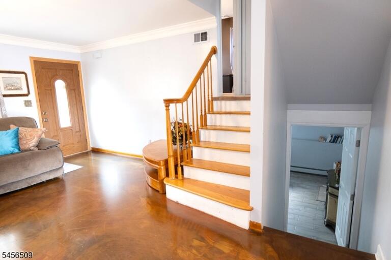 Property listing MLS 4049535 photo 15