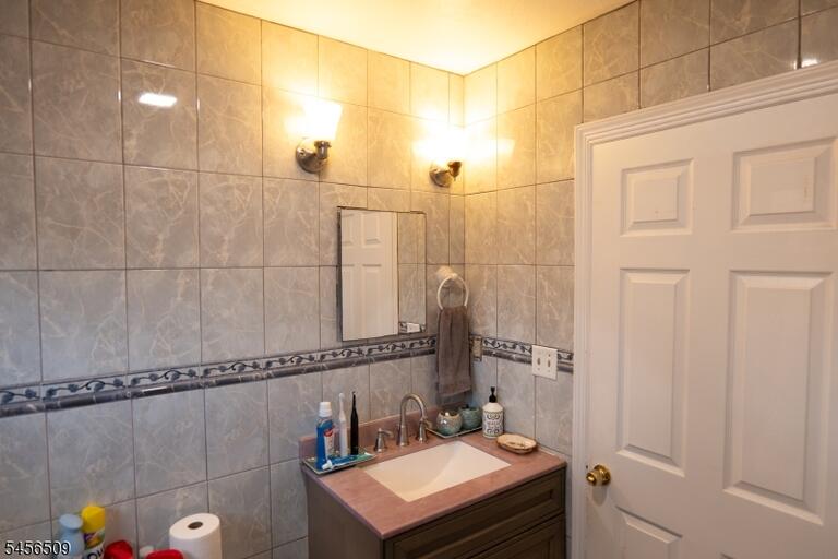 Property listing MLS 4049535 photo 21