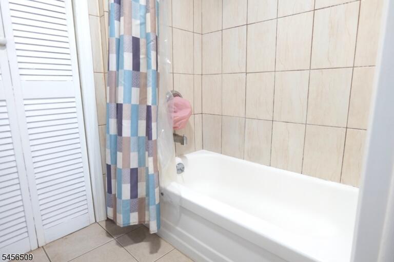 Property listing MLS 4049535 photo 32