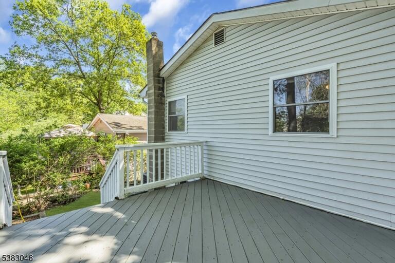 Property listing MLS 4049549 photo 28