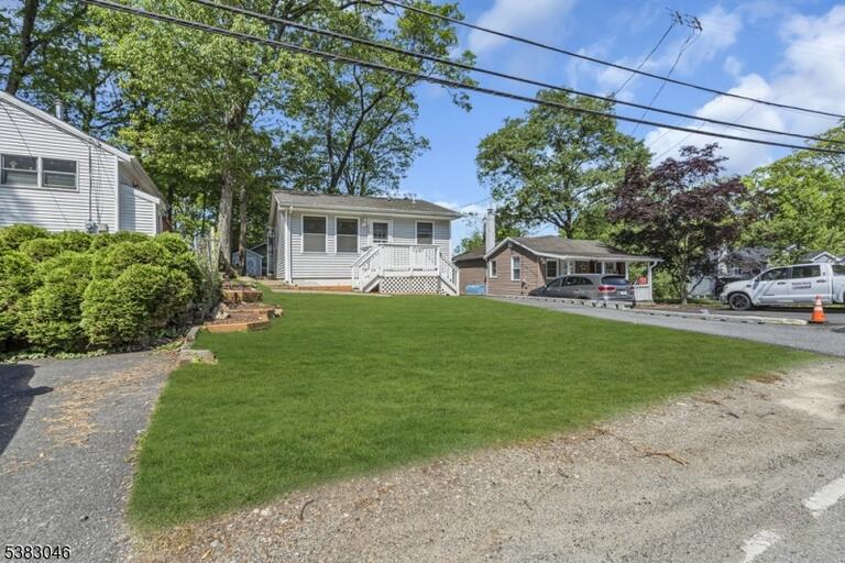 Property listing MLS 4049549 photo 35