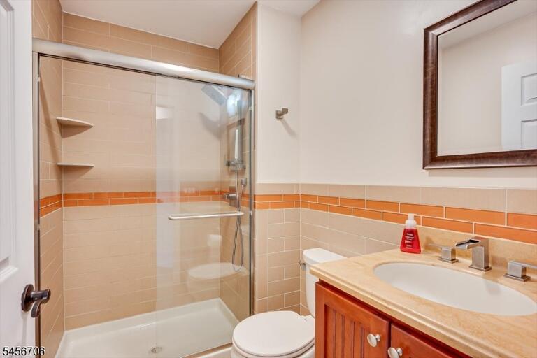 Property listing MLS 4049565 photo 26