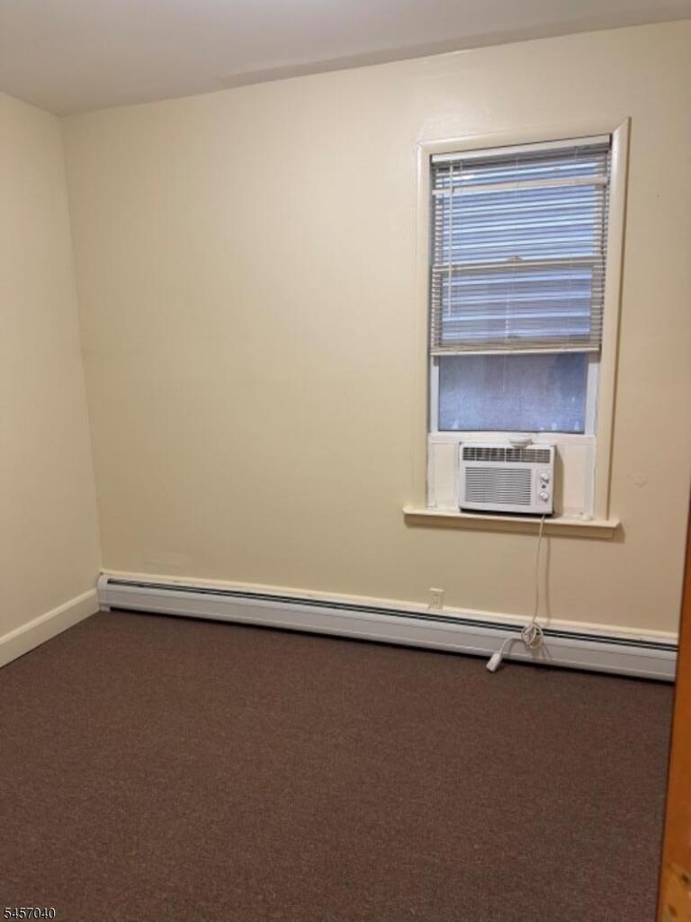 Property listing MLS 4049587 photo 4