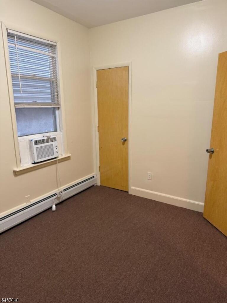 Property listing MLS 4049587 photo 5