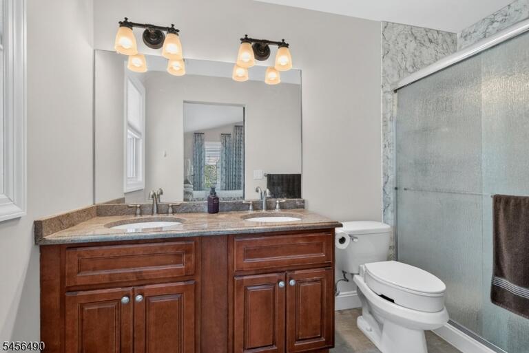 Property listing MLS 4049594 photo 14