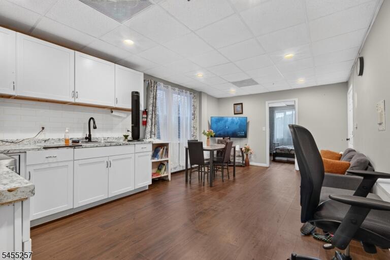 Property listing MLS 4049632 photo 16