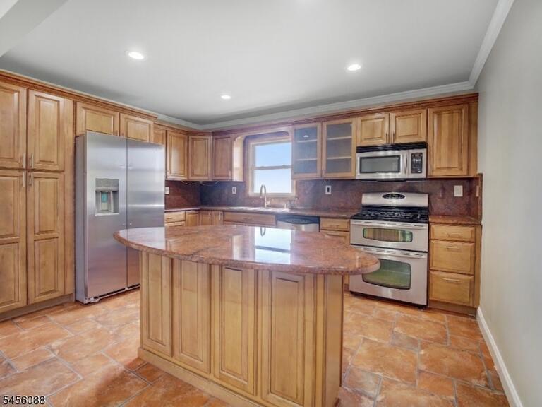 Property listing MLS 4049636 photo 25