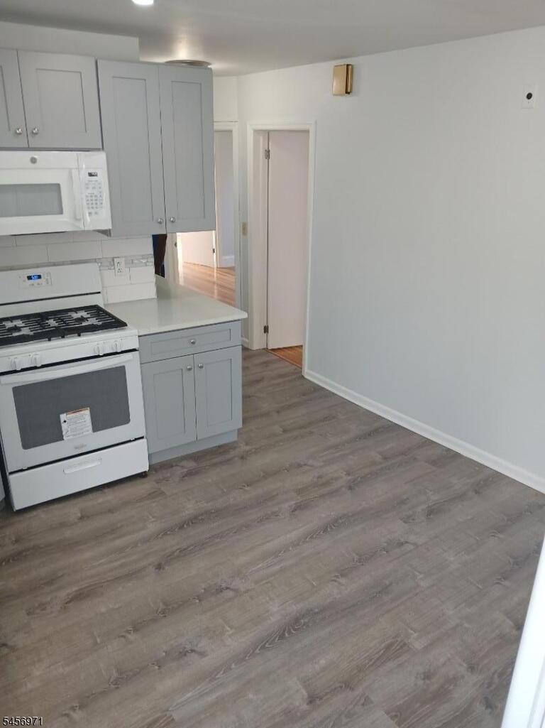 Property listing MLS 4049680 photo 6