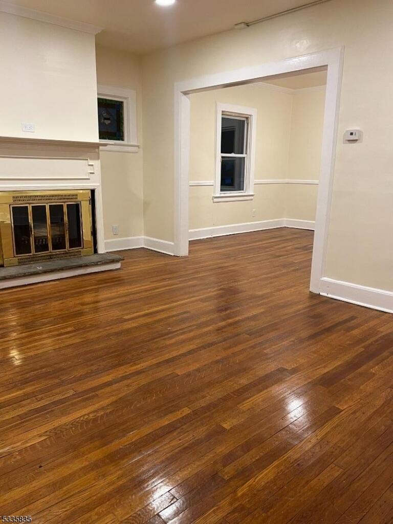 Property listing MLS 4049705 photo 3