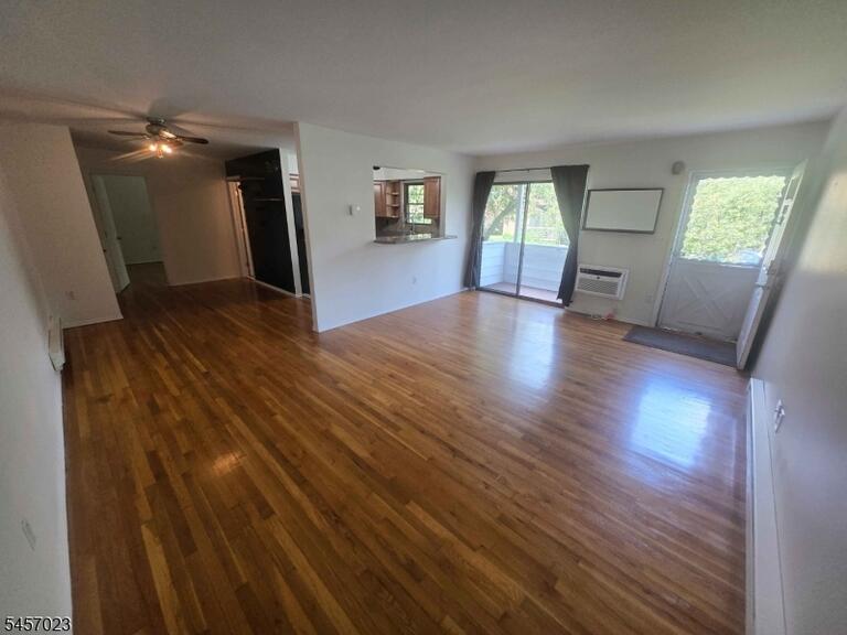 Property listing MLS 4049731 photo 6