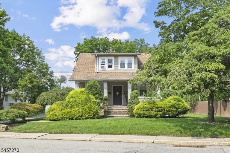 Property listing MLS 4049764 photo 1