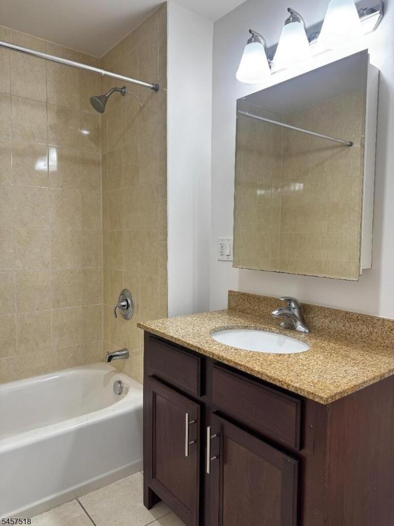 Property listing MLS 4049904 photo 8