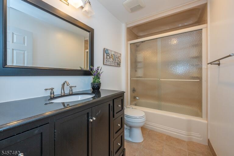 Property listing MLS 4049938 photo 30