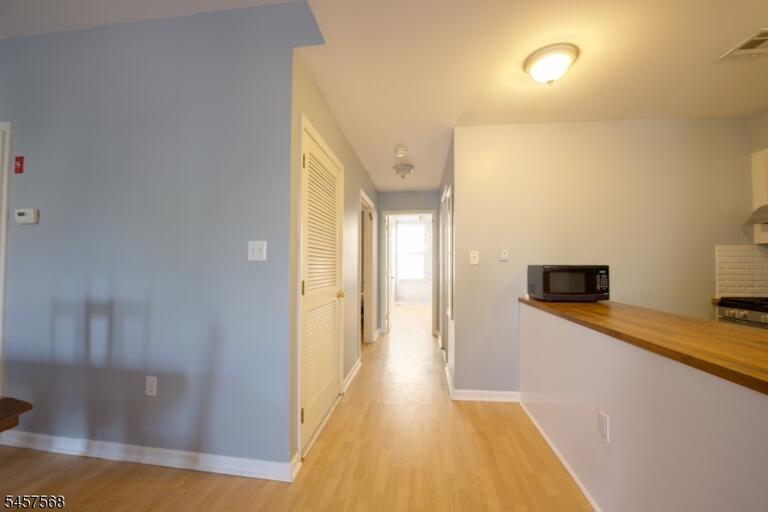 Property listing MLS 4049950 photo 6