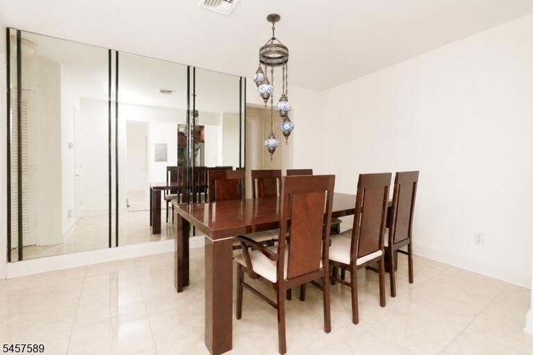 Property listing MLS 4049968 photo 6