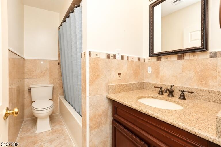 Property listing MLS 4049968 photo 7