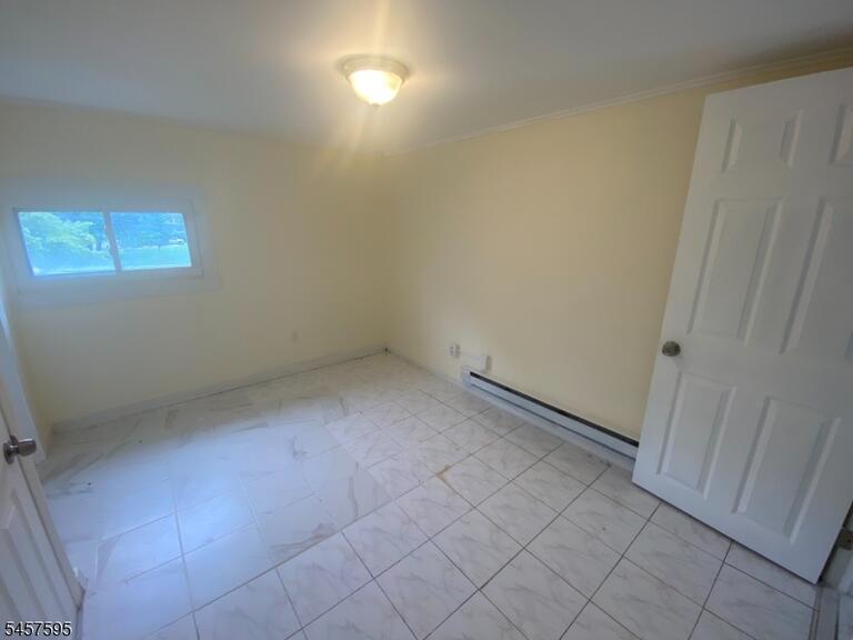 Property listing MLS 4049969 photo 6