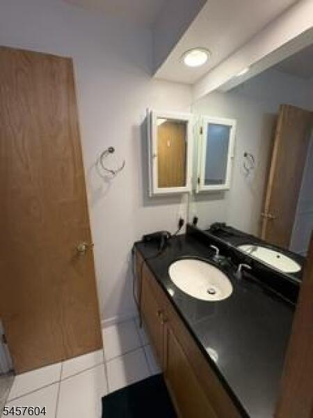 Property listing MLS 4049994 photo 4