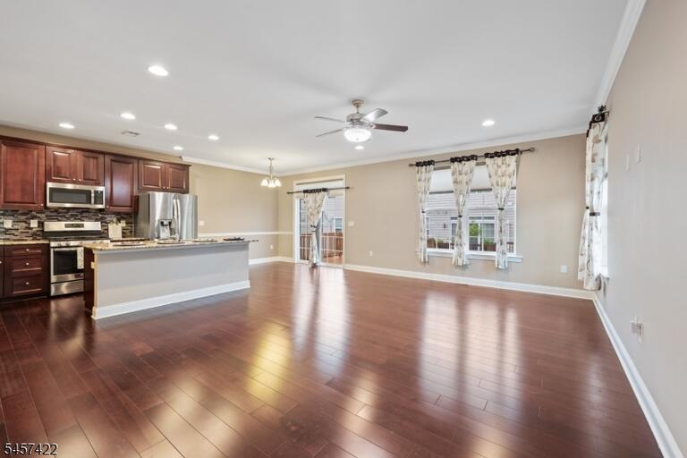 Property listing MLS 4050065 photo 12
