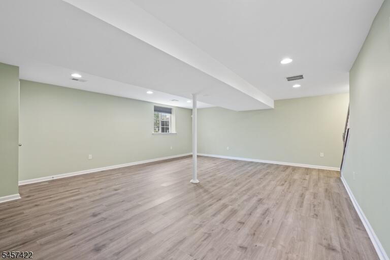 Property listing MLS 4050065 photo 38