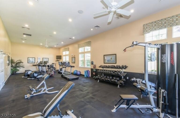 Property listing MLS 4050186 photo 7