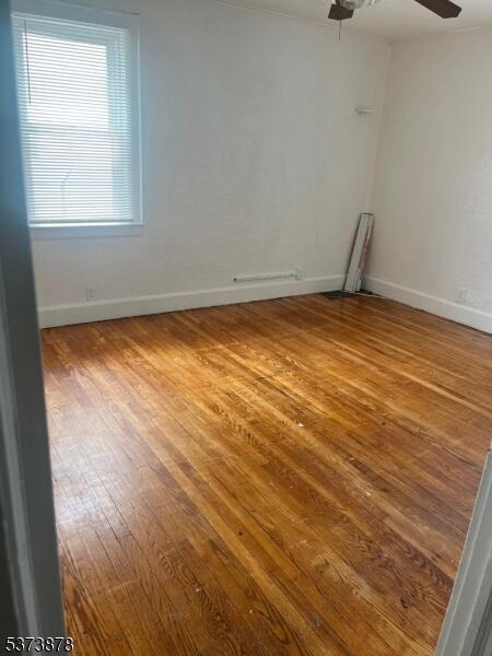 Property listing MLS 4050332 photo 3