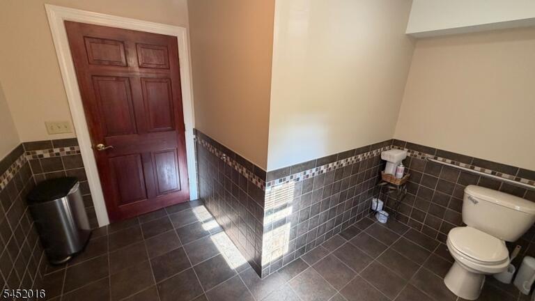 Property listing MLS 4050374 photo 27