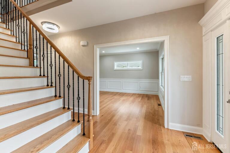 Photo 6 of 118 Cambridge Road, Westfield NJ 07090, Westfield, NJ