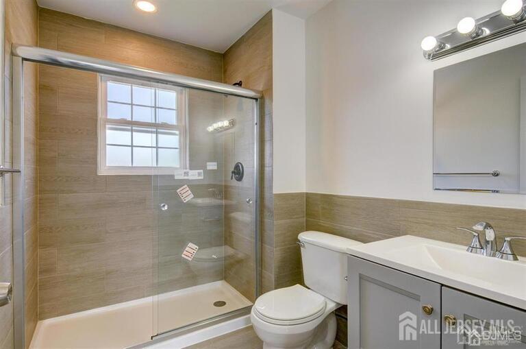 Photo 11 of 117 Dorothy Street, Carteret NJ 07008, Carteret, NJ