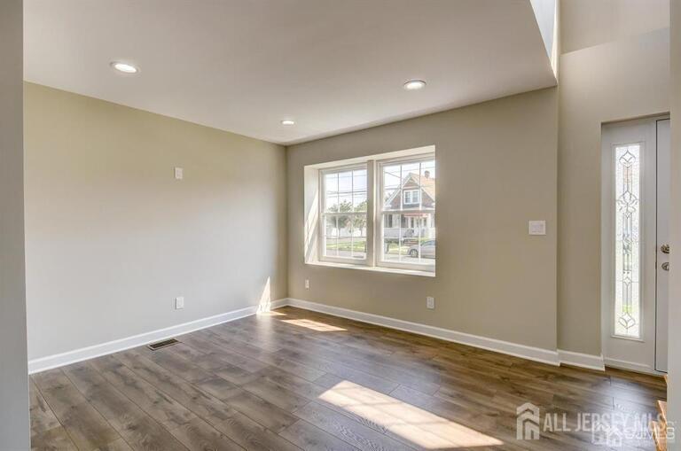 Photo 22 of 117 Dorothy Street, Carteret NJ 07008, Carteret, NJ