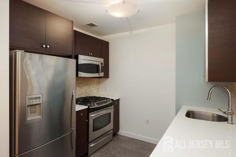 Photo 9 of 232 Pavonia Avenue # 312, Jersey City NJ 07301, Jersey City, NJ