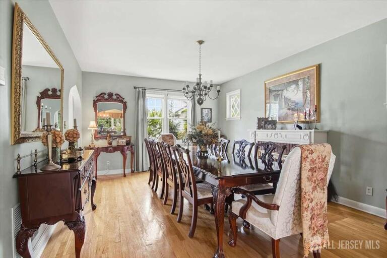 Photo 8 of 4 Honey Court, Metuchen NJ 08840, Metuchen, NJ