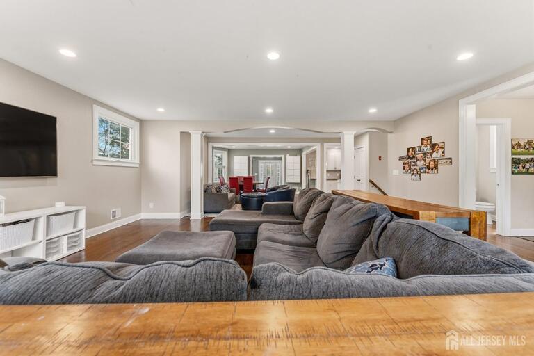 Photo 22 of 420 Mountainview Terrace, Dunellen NJ 08812, Dunellen, NJ