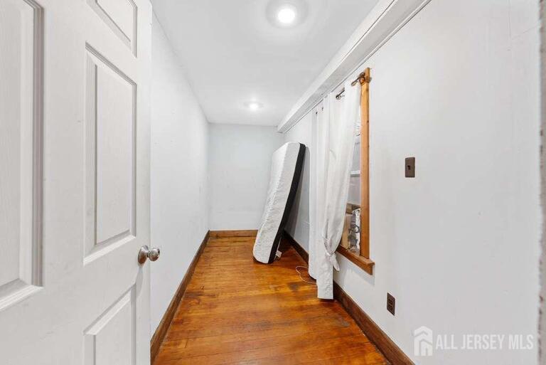 Photo 12 of 88 Woodbridge Avenue, Sewaren NJ 07077, Sewaren, NJ