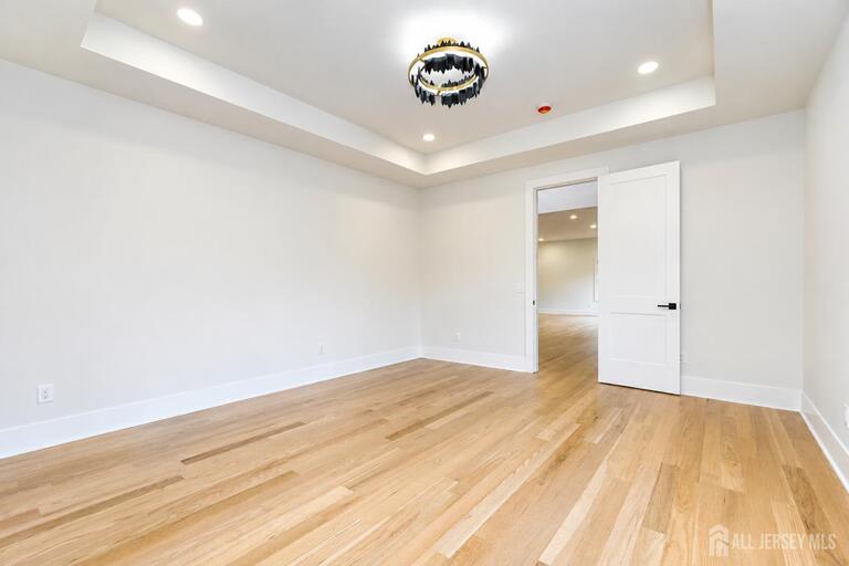 Photo 33 of 1684 Frank Street, Edison NJ 08820, Edison, NJ