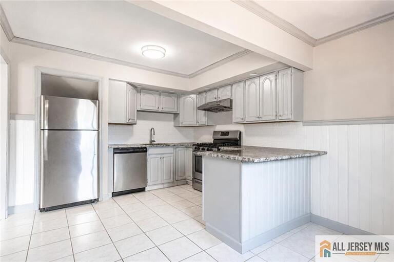 Photo 14 of 16 W Susan Street, Hazlet NJ 07730, Hazlet, NJ